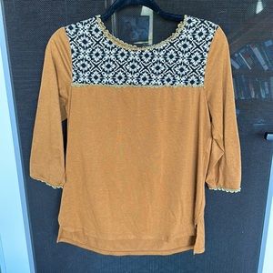 3/4 sleeve sunflower top